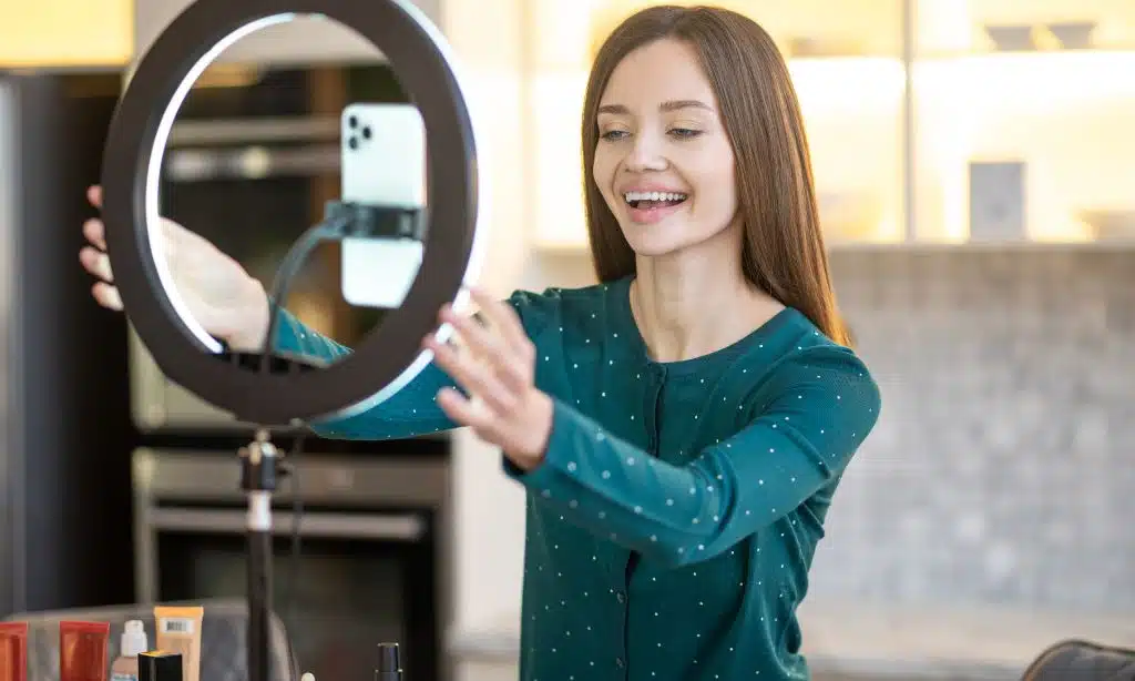 Types of Beauty Influencers That Shape the Industry