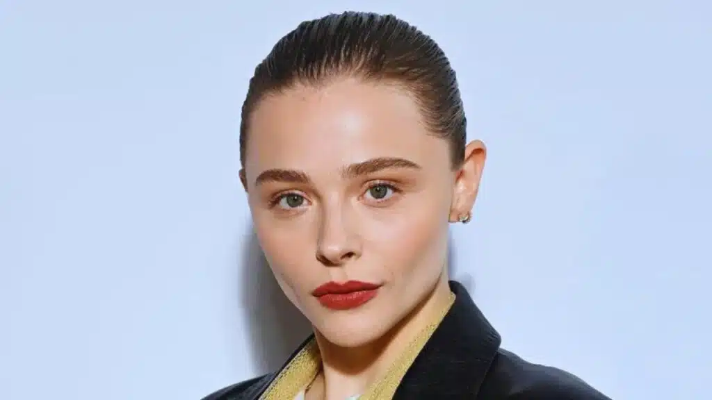 chloe grace moretz lgbtq support kamala harris