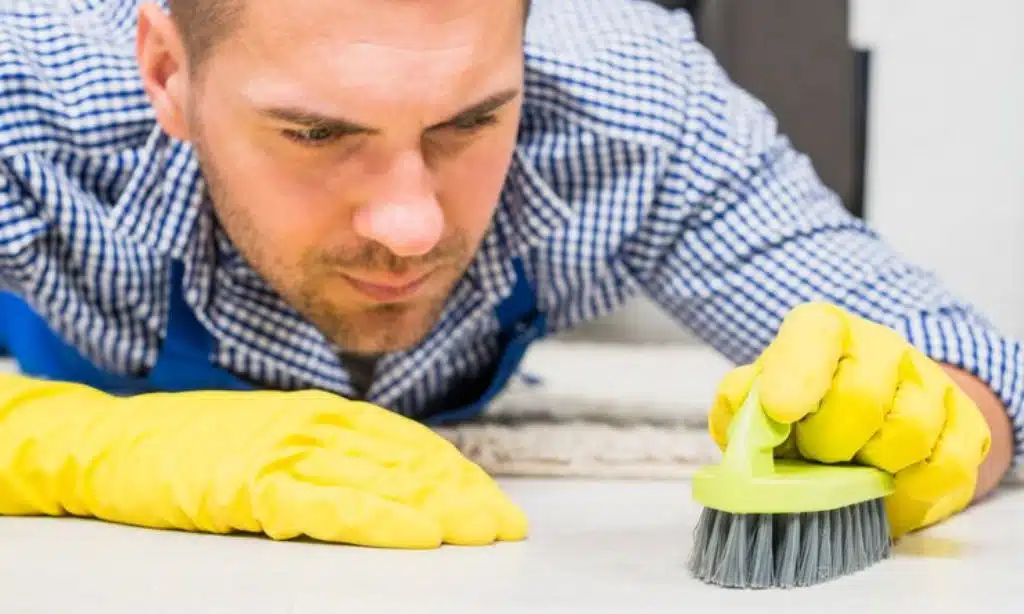 Bathroom Scrub (Tiles & Grout)
