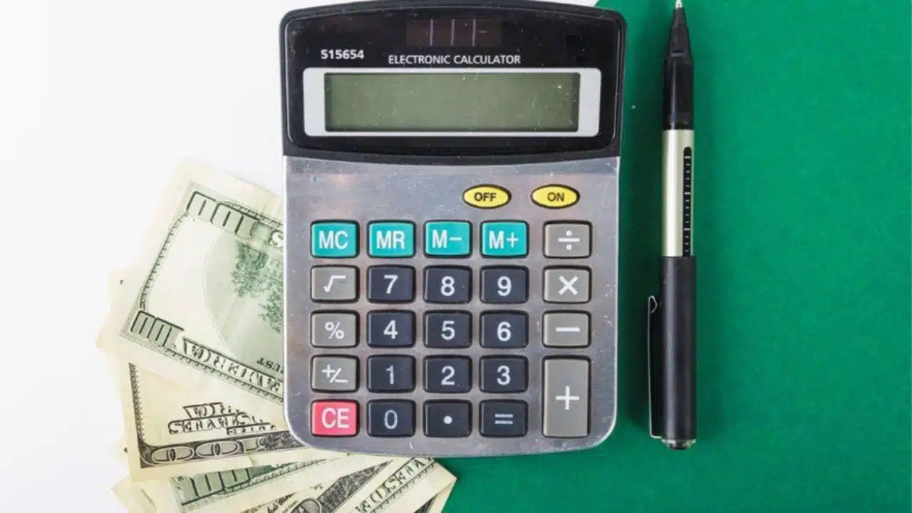 Emi Calculator for Fixed Deposits