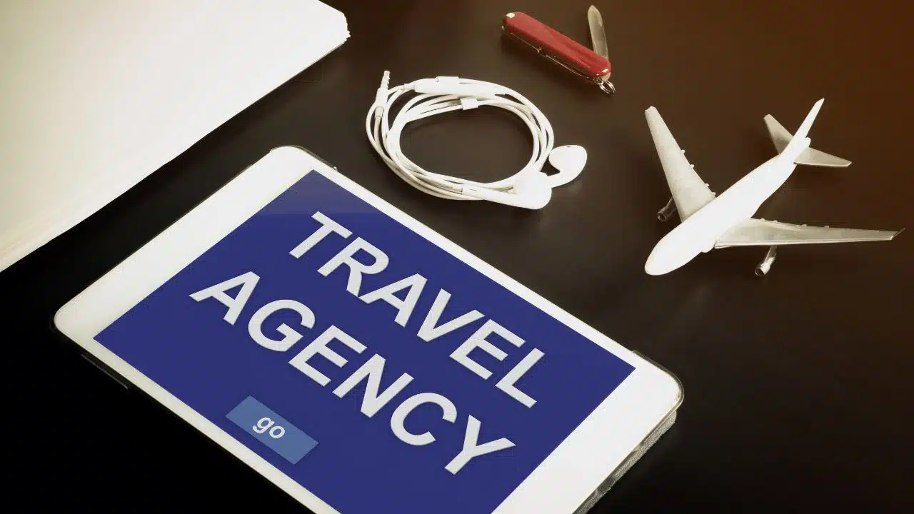 Reasons to Book Your Next Trip with a Local Travel Agency