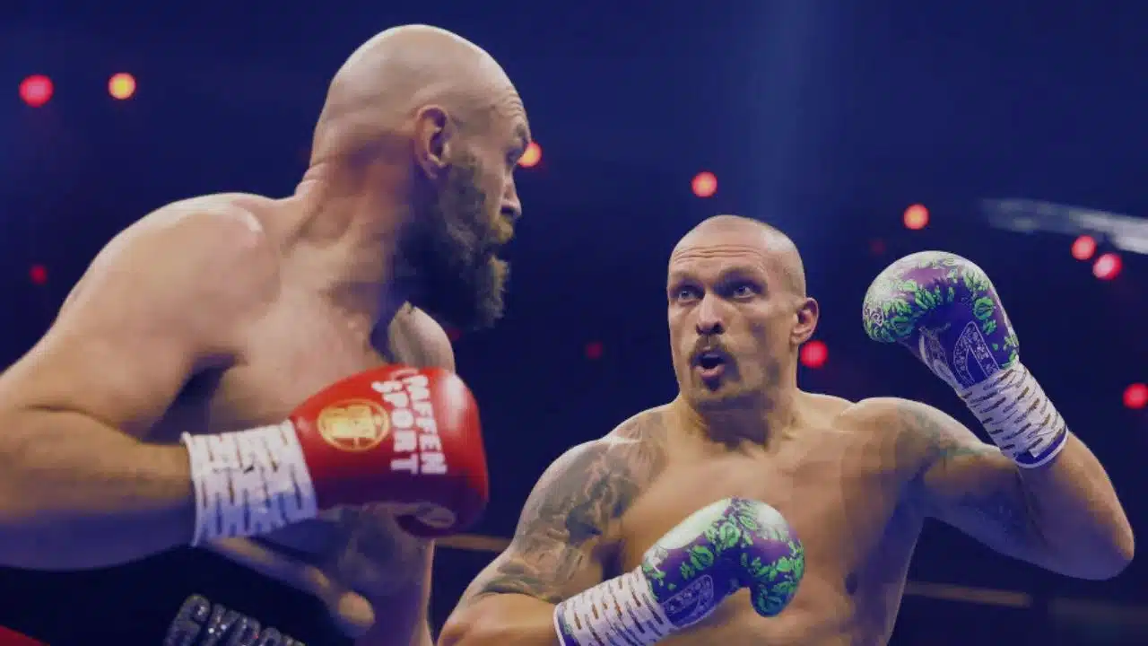 usyk defeats fury retains heavyweight title