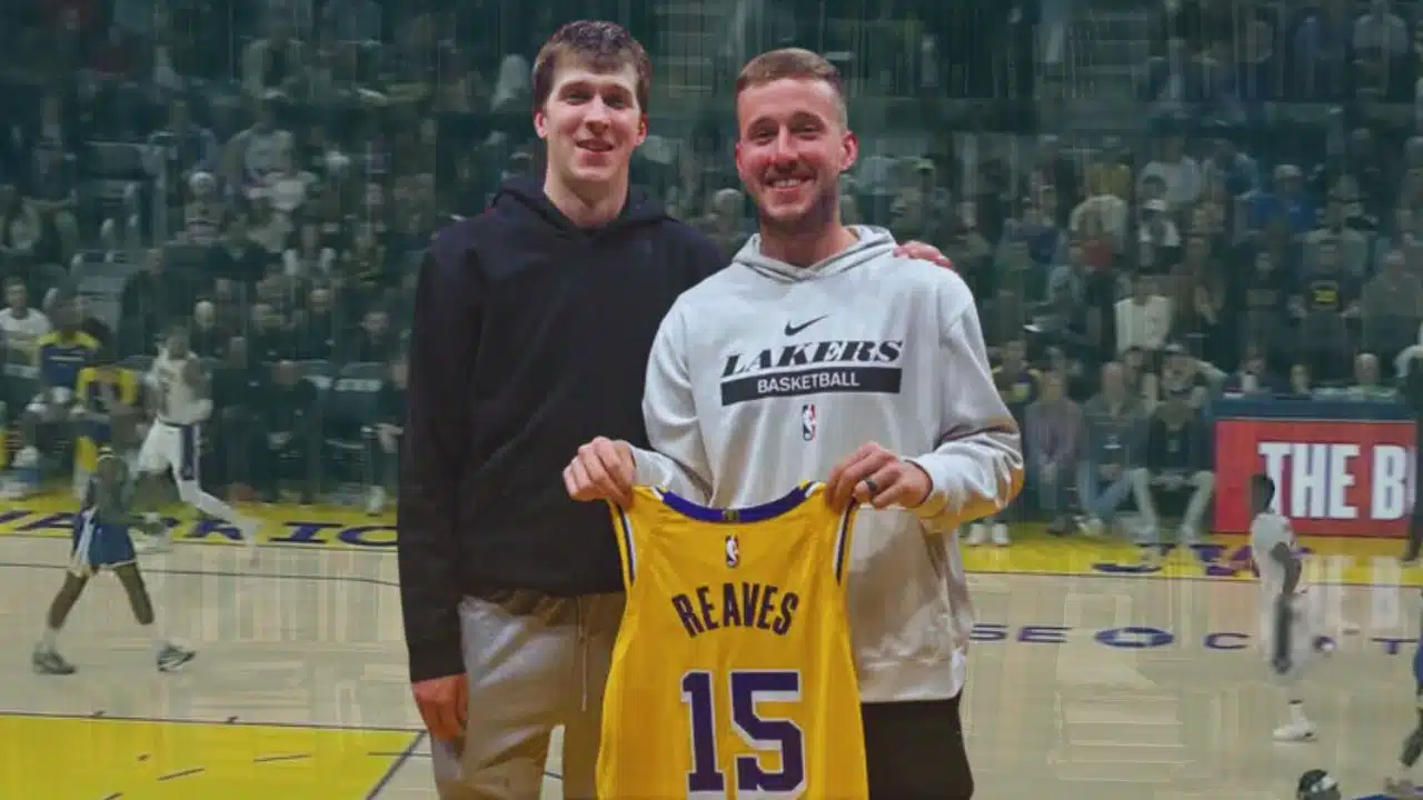 Does Austin Reaves have a Brother