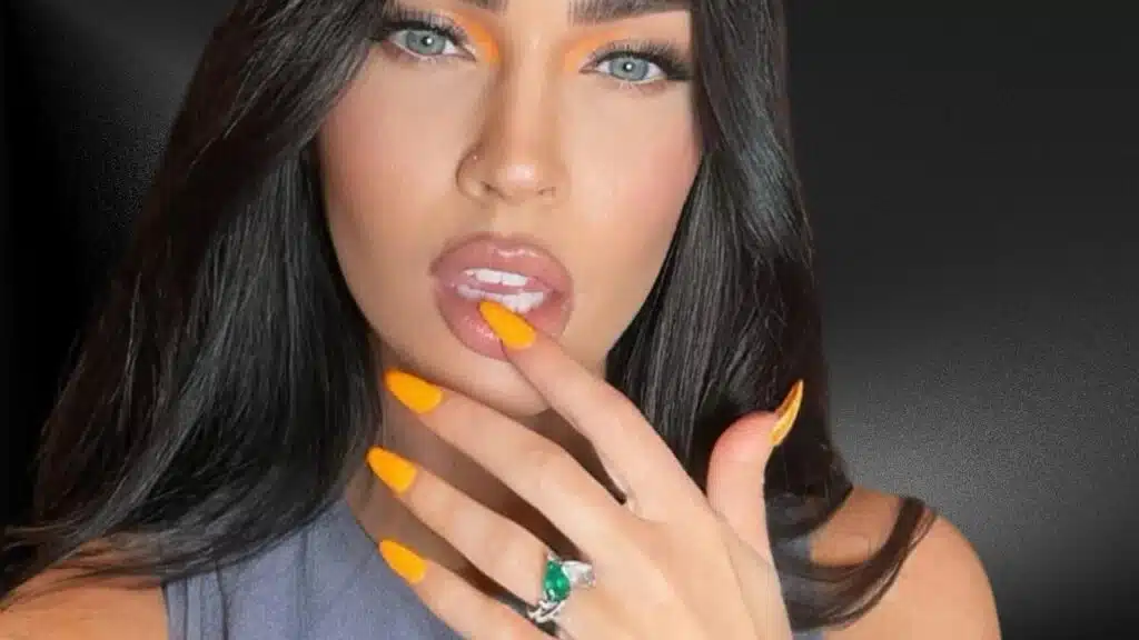 How Many Carats is Megan Fox Engagement Ring