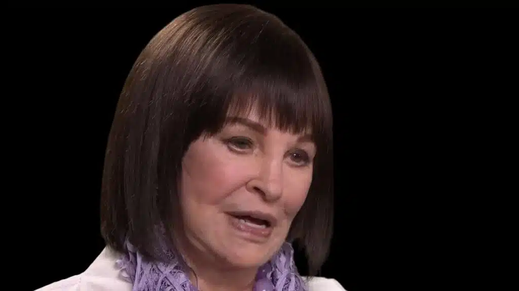 Is Gloria Vanderbilt Still Alive