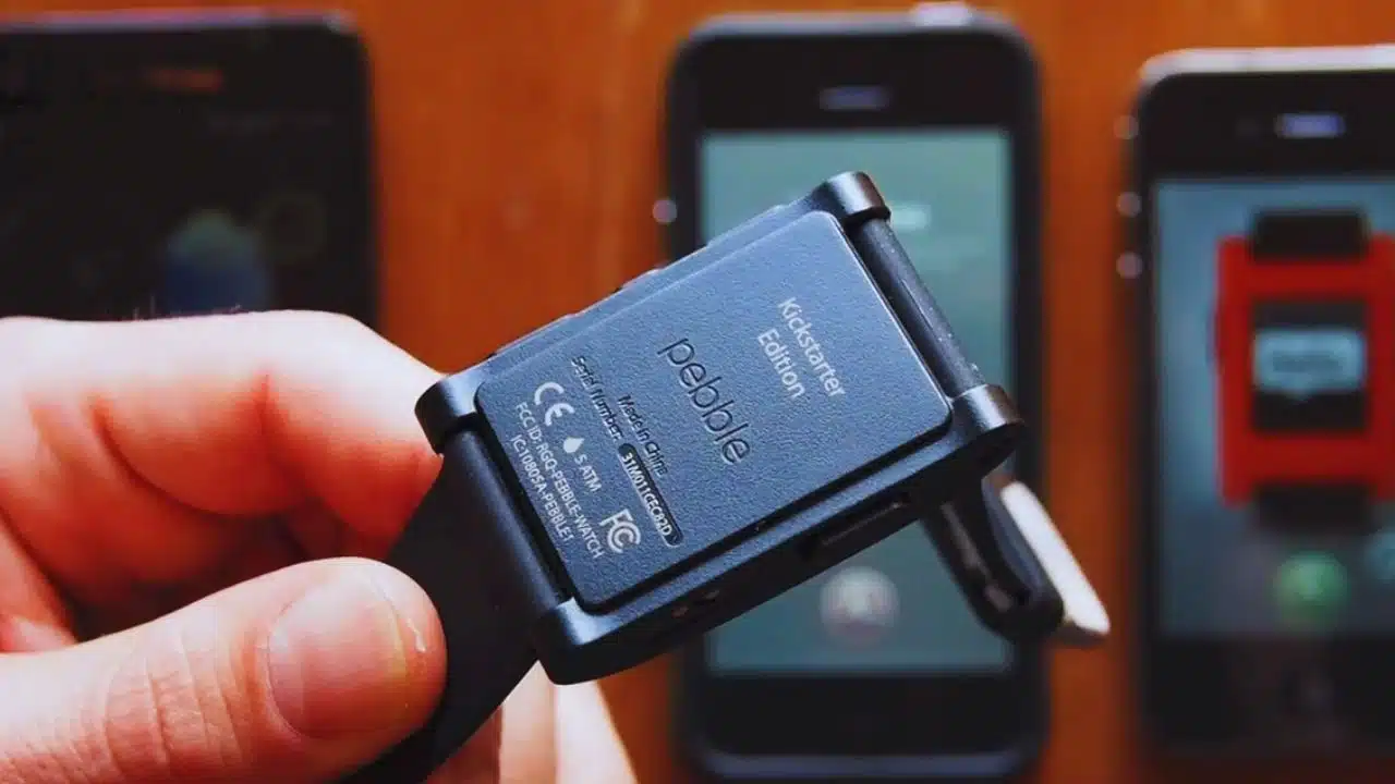 Pebble Founder to Relaunch Iconic E-Paper Smartwatch