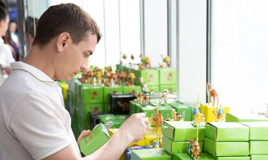 Selling In-Game Items and Skins