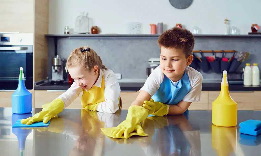 What to Look for in Non-Toxic Cleaning Products Safe for Kids and Babies