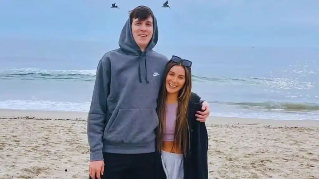 Who Does Austin Reaves Date