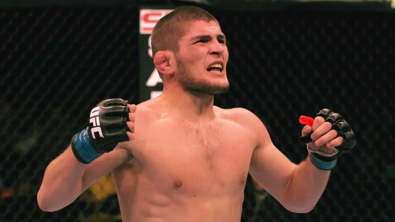 khabib nurmagomedov alleges racism us airline
