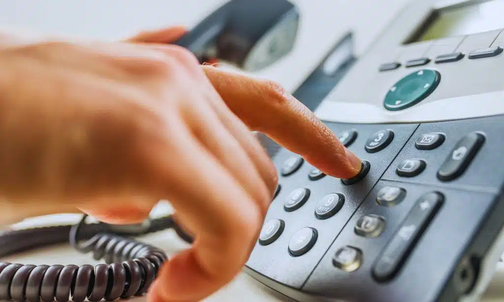 How to Recognize Amazon Phone Number Scam