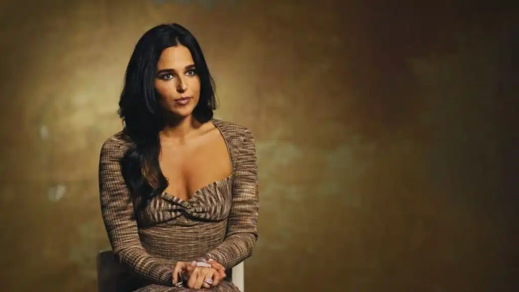 Is Stephanie Nur Married