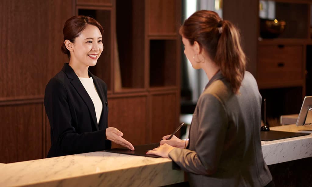 Kempinski Hotel Muscat – Contemporary Elegance in Al Mouj