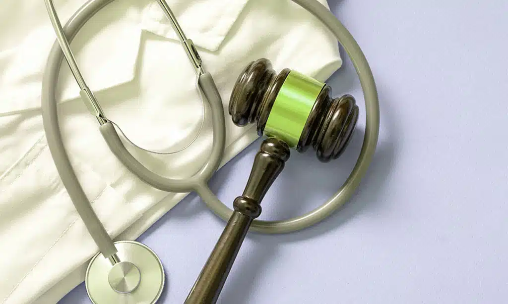 Not Hiring an Experienced Medical Malpractice Attorney