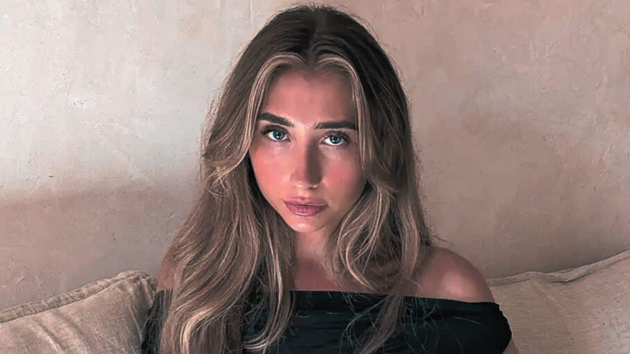 lily phillips pregnant after viral 100 men challenge