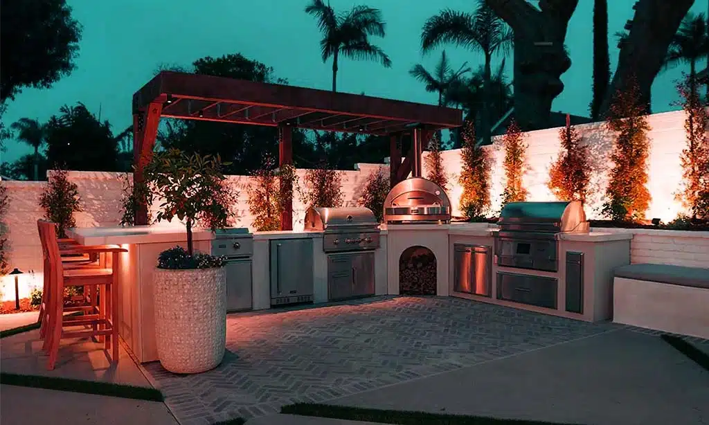 Design a Functional Outdoor Kitchen