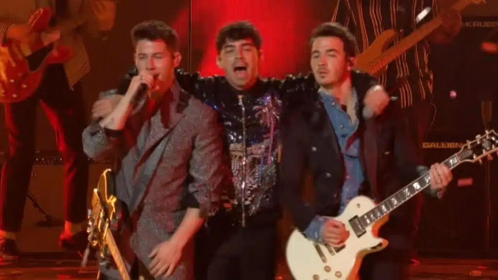 Jonas Brothers Biggest Michigan Concert