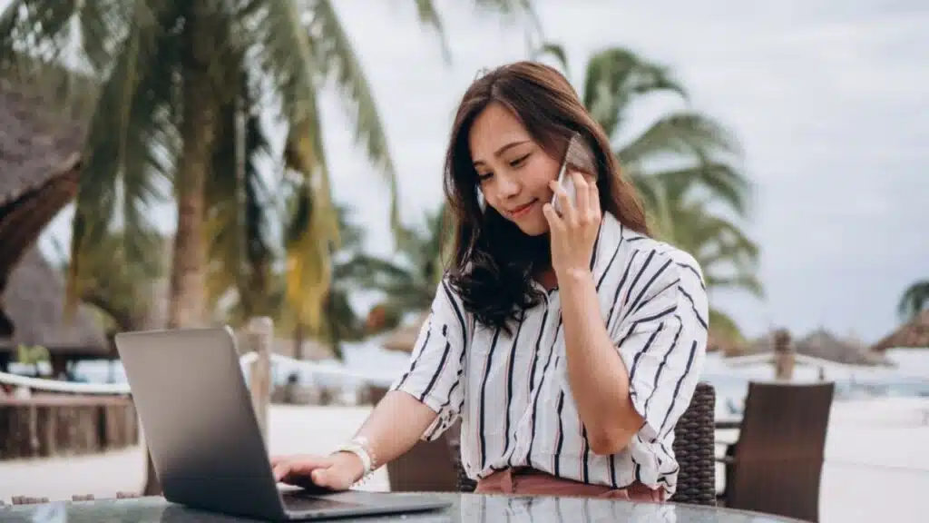 Technology Tips for Maldivian Travelling