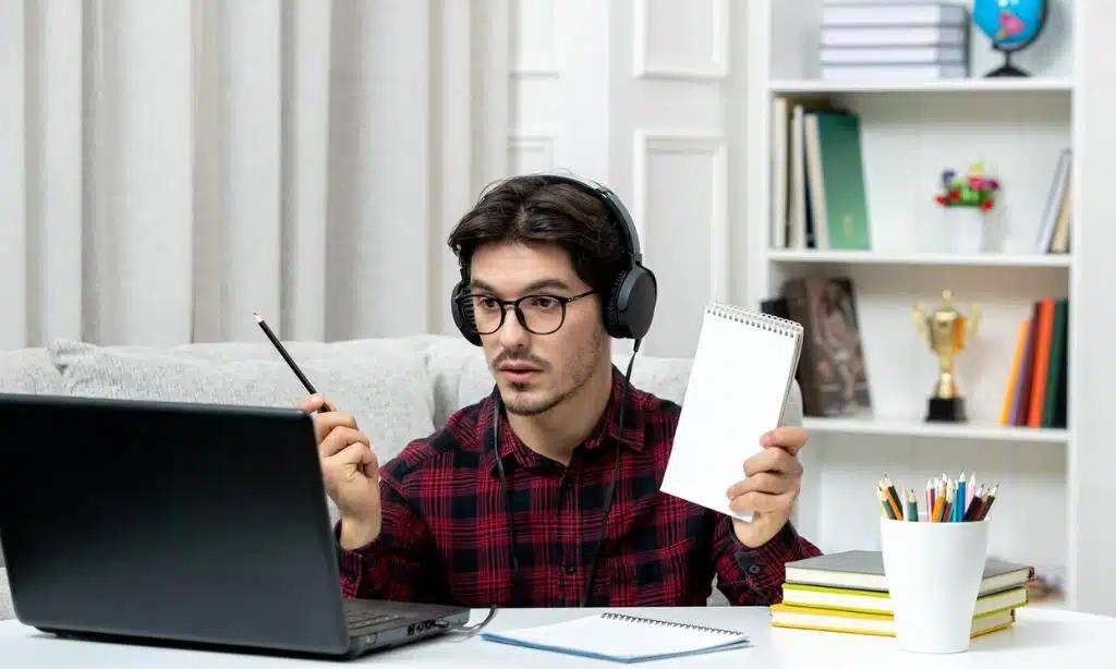 Reporting and Resolving Complaints in Online Education