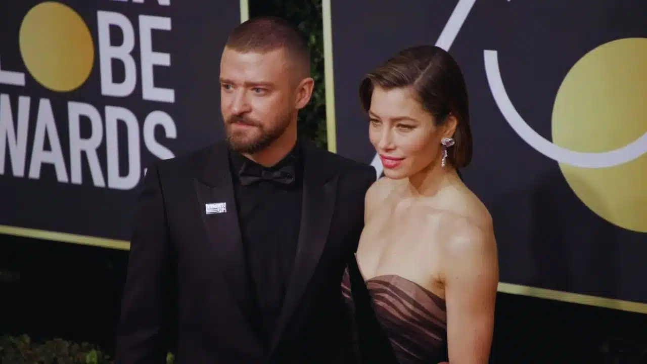 Timberlake cancels ohio show fans criticize Jessica Biel