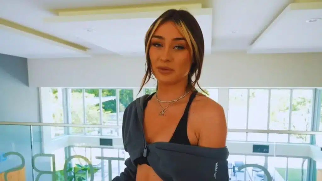 Where Is McKinley Richardson From