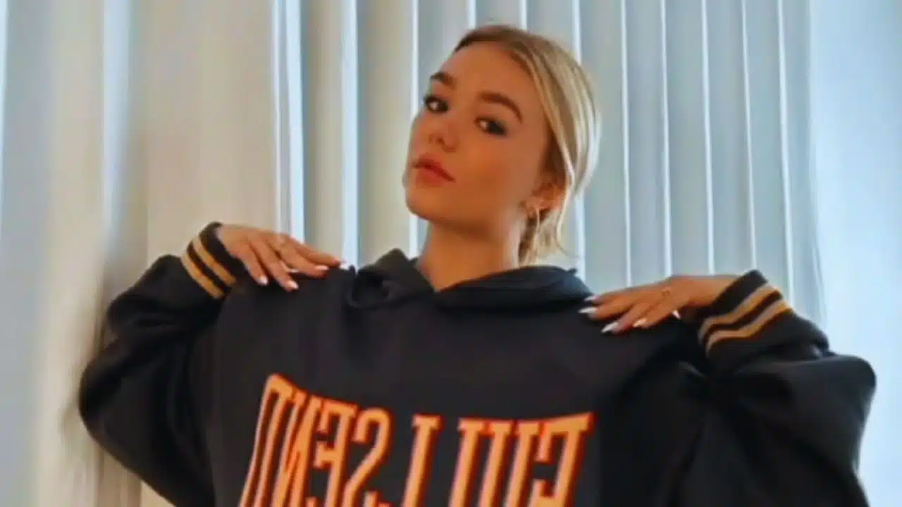 Where is Katie Sigmond From