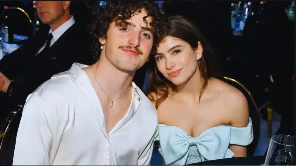 Who is Benson Boone Girlfriend