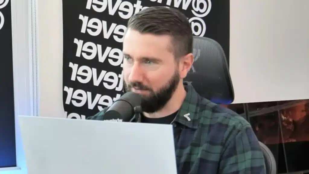 why does brian atlas wear a 7 pin