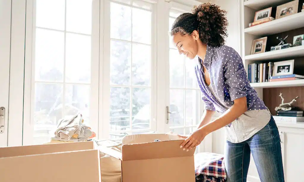 Declutter and Keep the Space Minimal