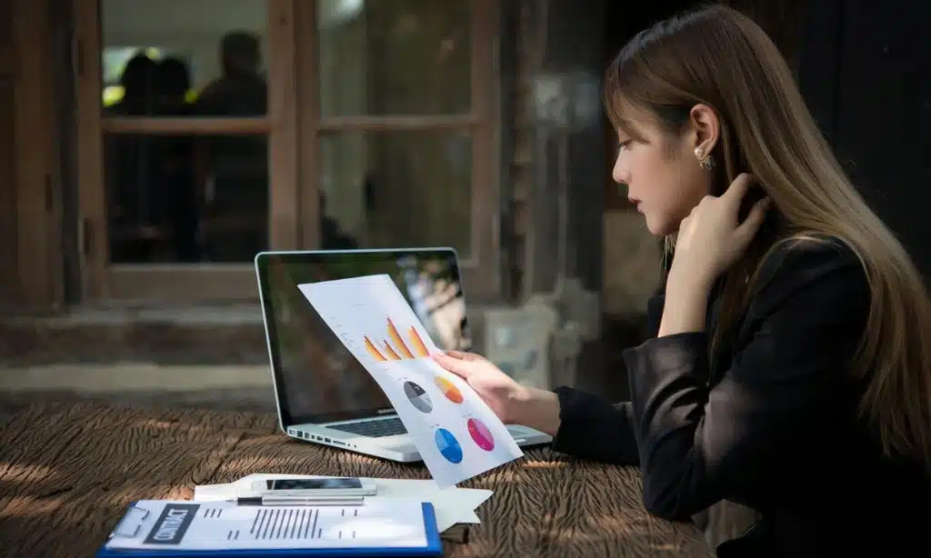 How to Choose the Right Retail Analytics Tool