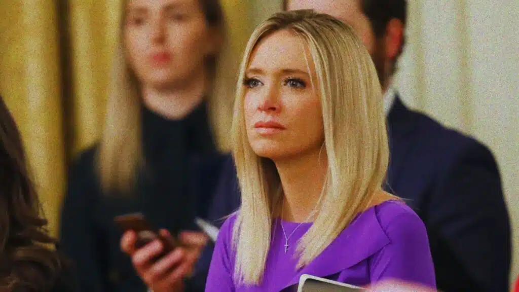 How Tall is Kayleigh McEnany