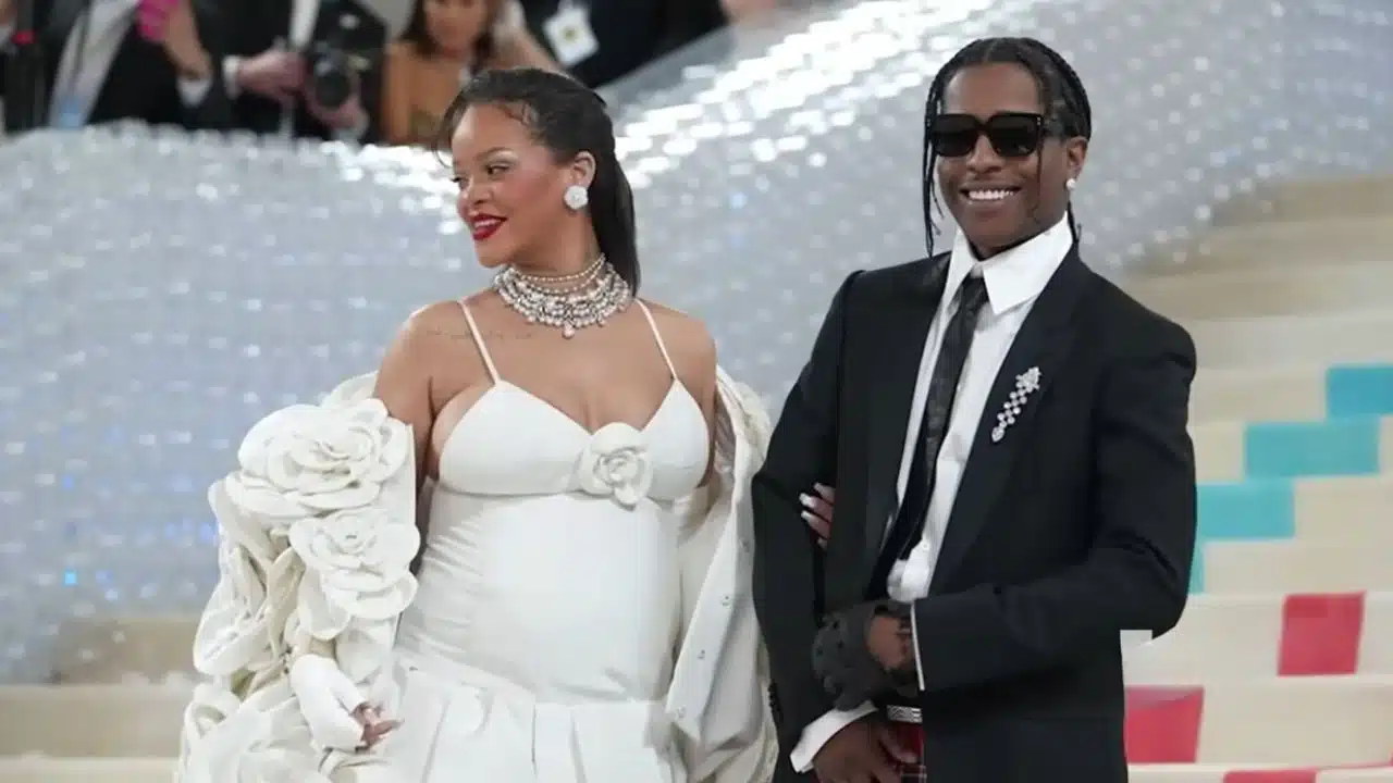 Rihanna third pregnancy