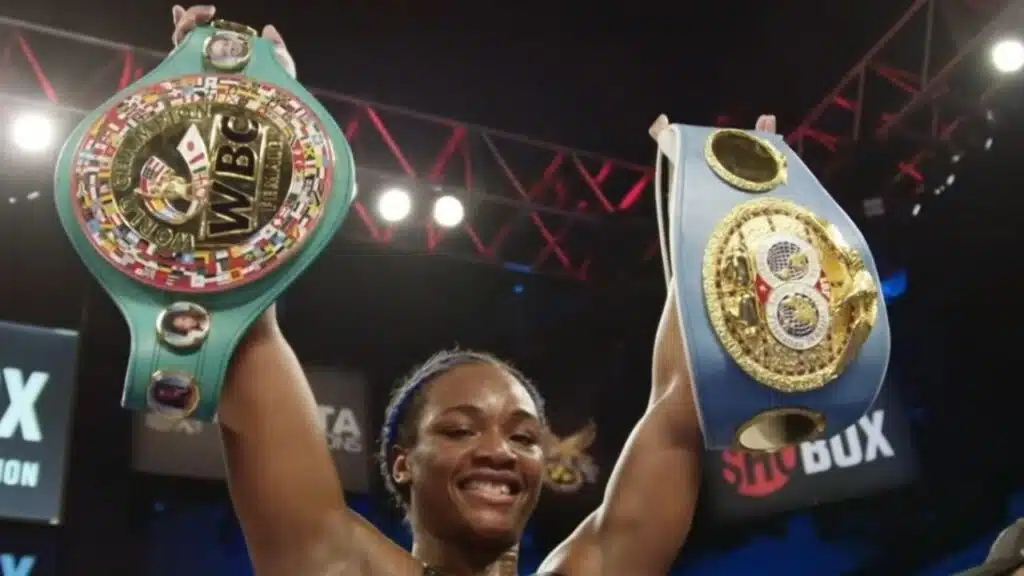 What is Claressa Shields' Boxing Record