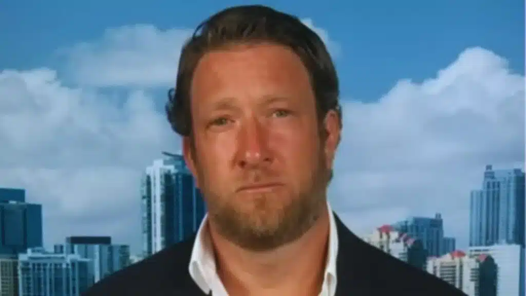 Where Does Dave Portnoy Live