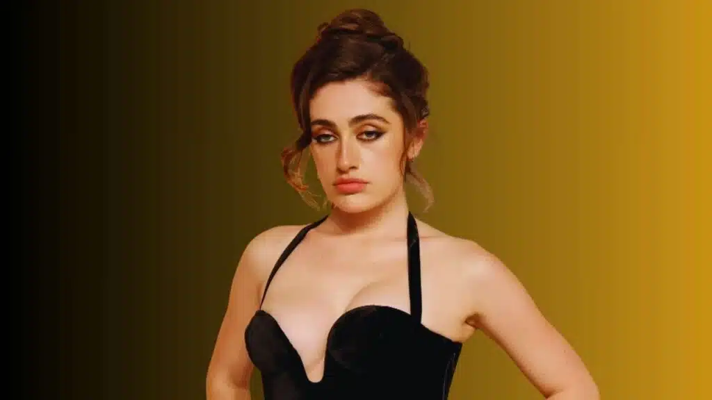 Who is Rachel Sennott