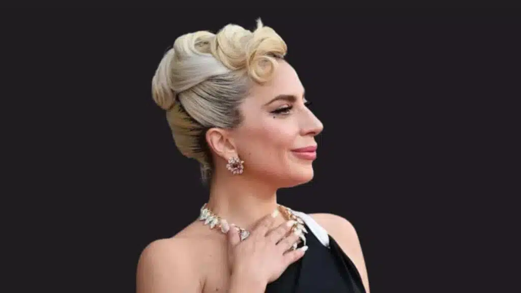 lady gaga sports emmy hold my hand super bowl