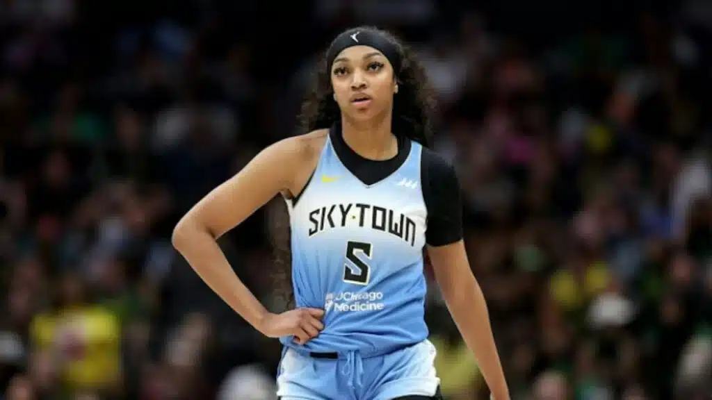 How Old is Angel Reese