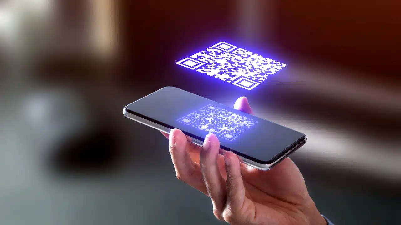 Dynamic QR Code Generators with Tracking