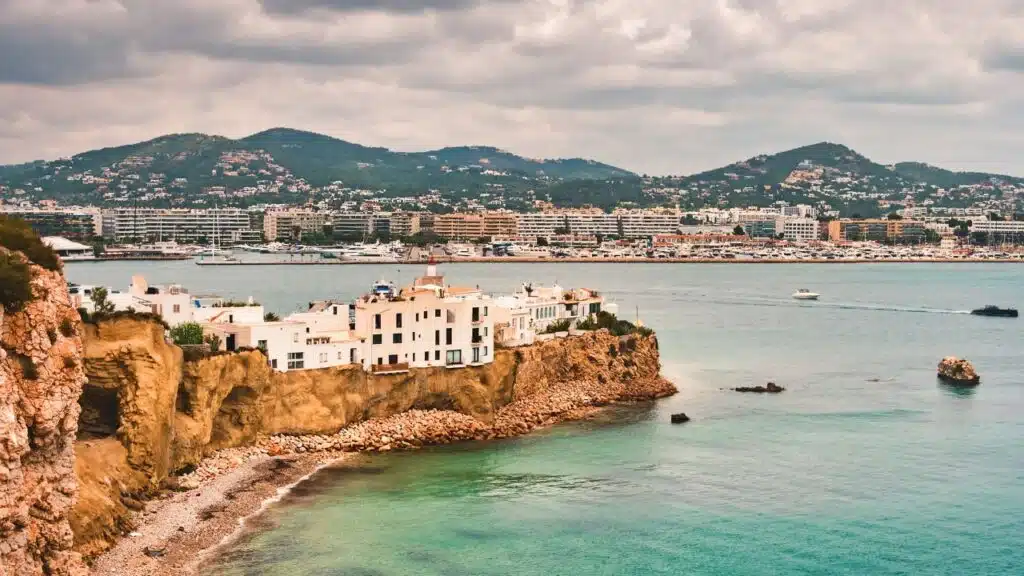 Countries That Will Pay You to Move There