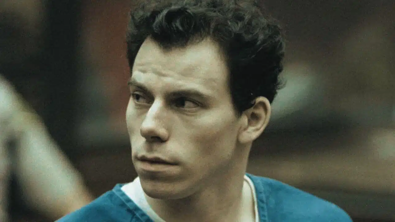 erik menendez hospitalized seeks prison release