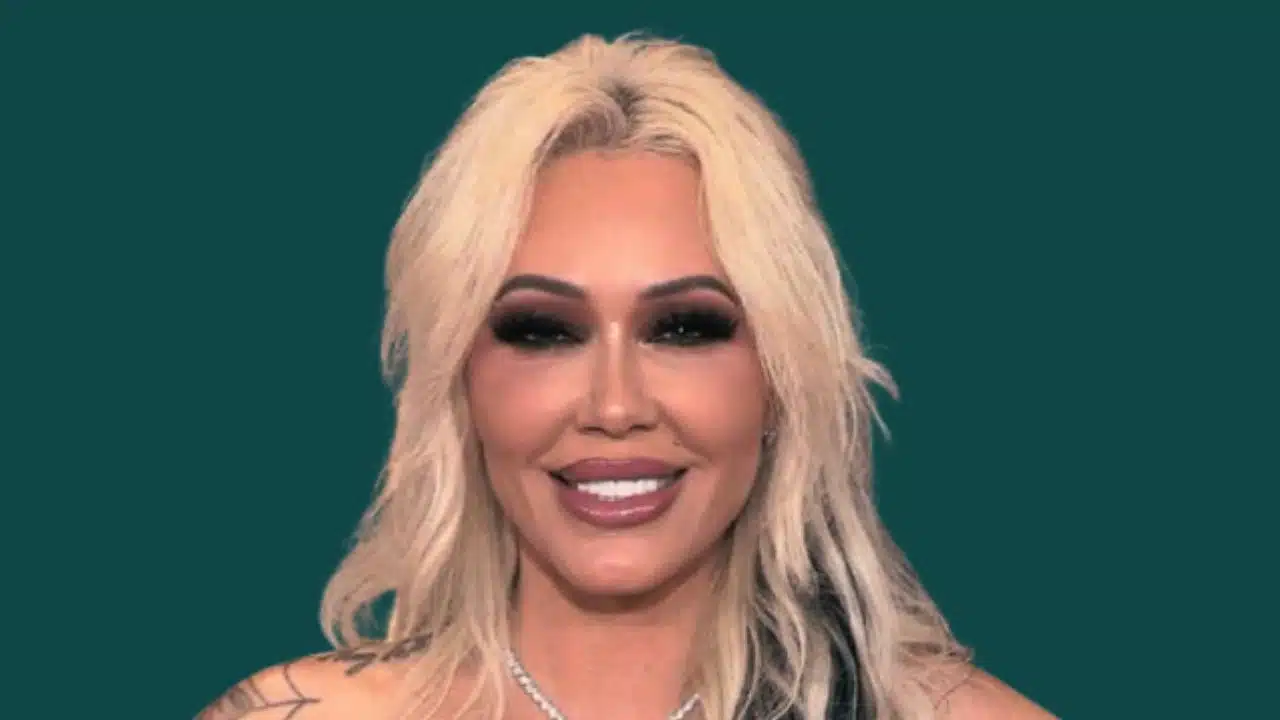 How Much Is Bunnie XO Worth