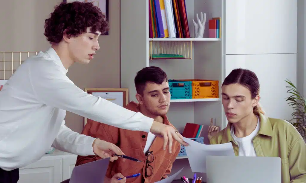 How does CoinGecko Learn and Earn work