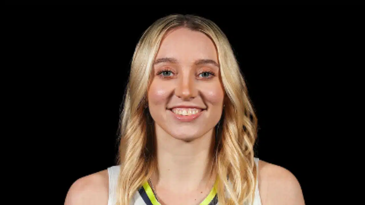 Is Paige Bueckers Single