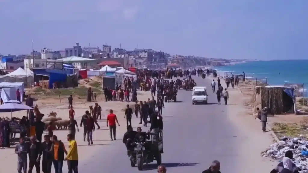 Israel Plans to Move Palestinians to Southern Gaza Safe Zones