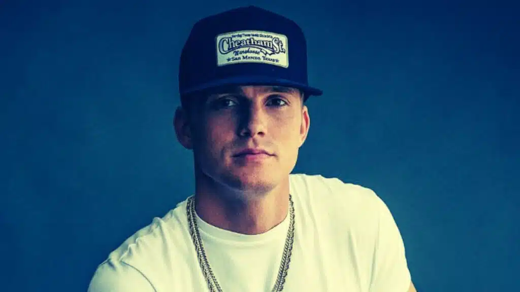 Where Does Parker McCollum Live