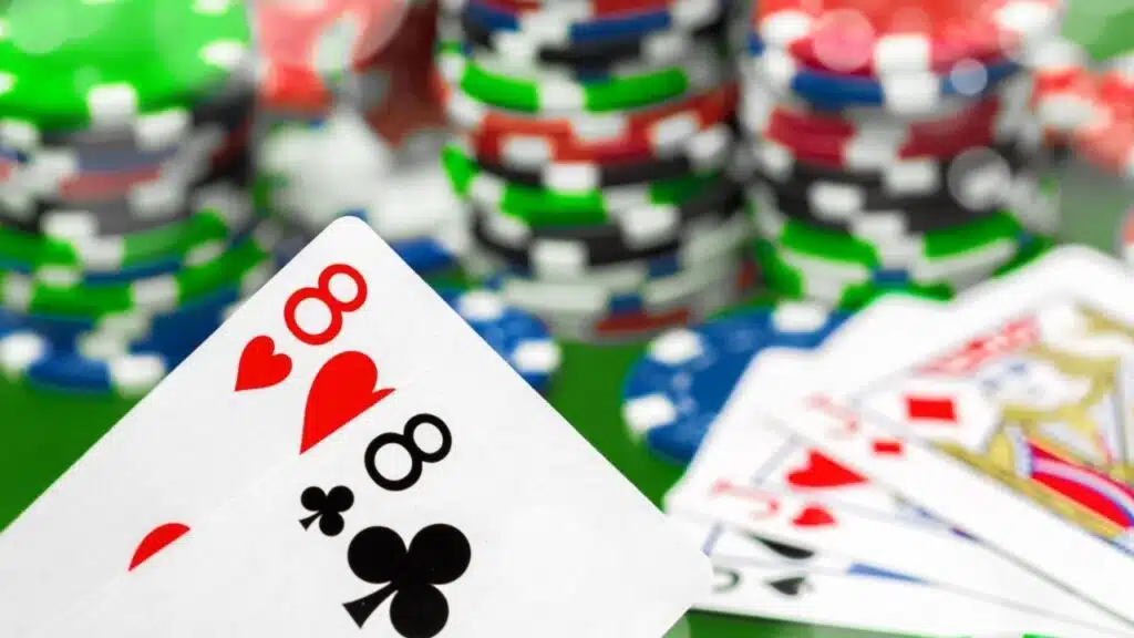 6 Popular Poker Game Variants on Crypto Poker Rooms in 2025