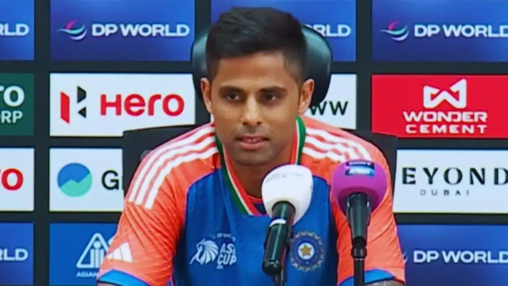 Asia Cup 2025 Suryakumar Yadav May Refuse Trophy from PCB Chief