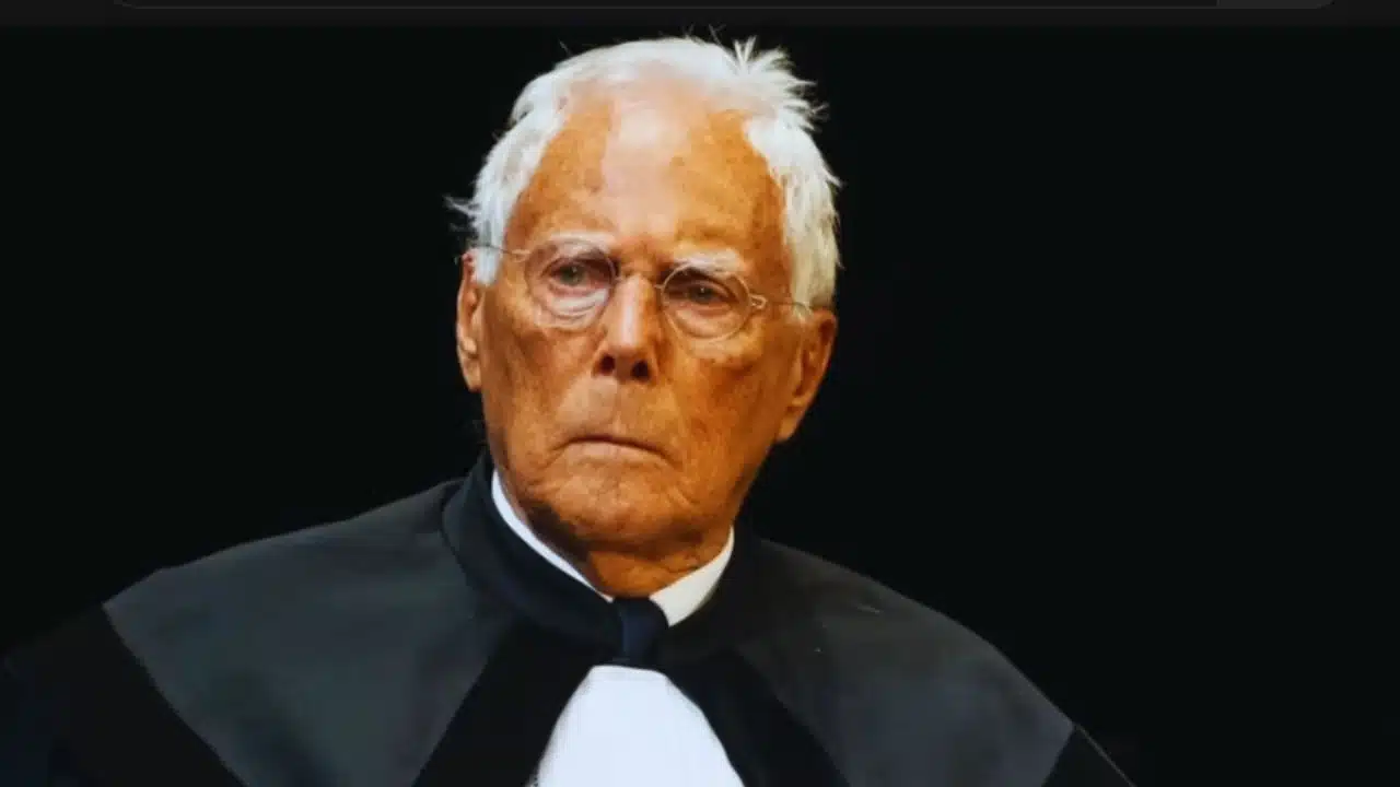 Giorgio Armani Dies at 91 Global Tributes to Fashion Icon
