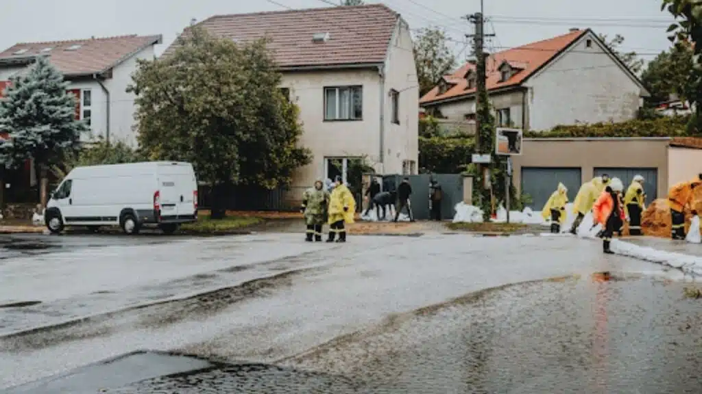 How To Avoid Losing Even More Money On Home Emergencies