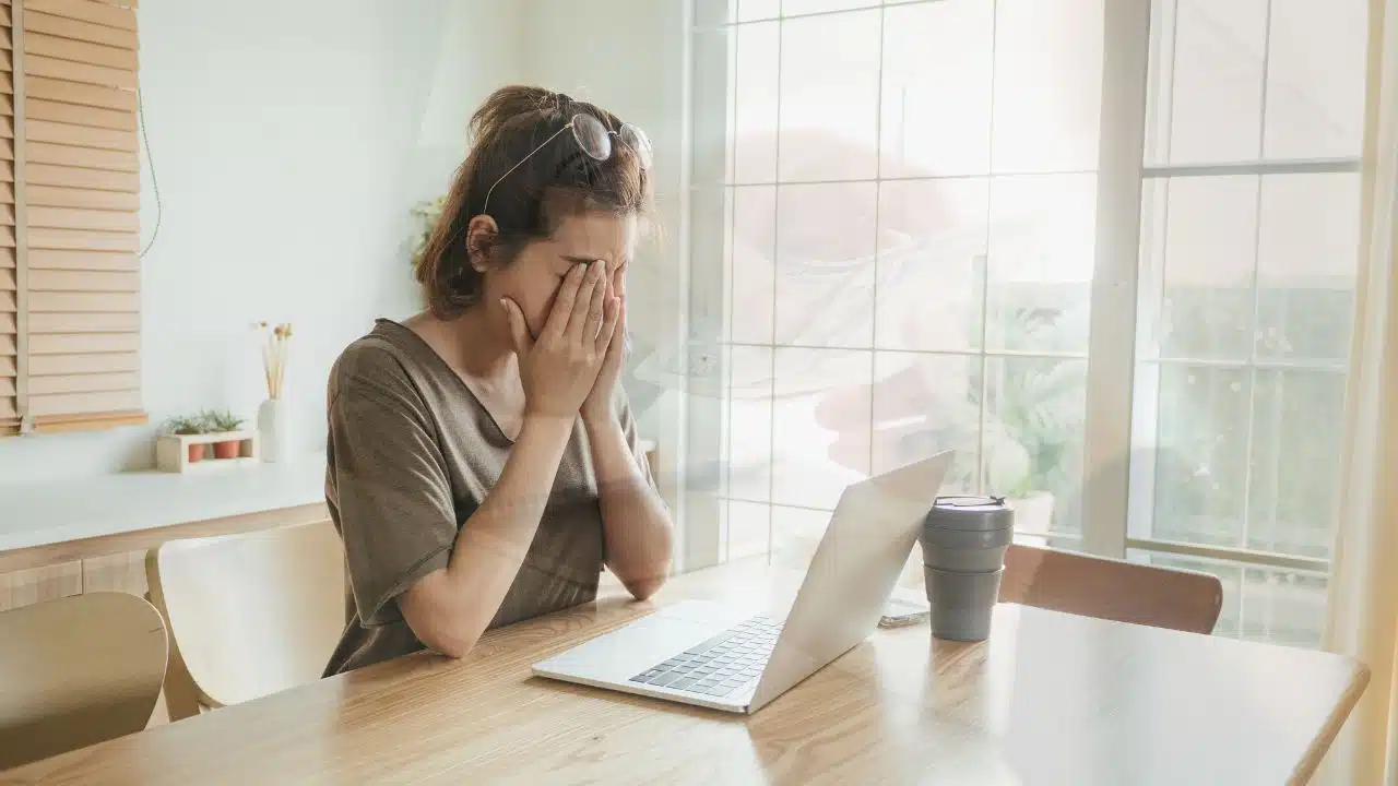 freelancers get paid on time